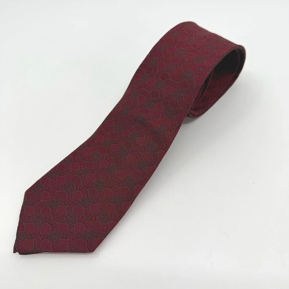 Vtg 80s Michelsons Harvard Coop Tie Mens Red Silk England Geometric Necktie